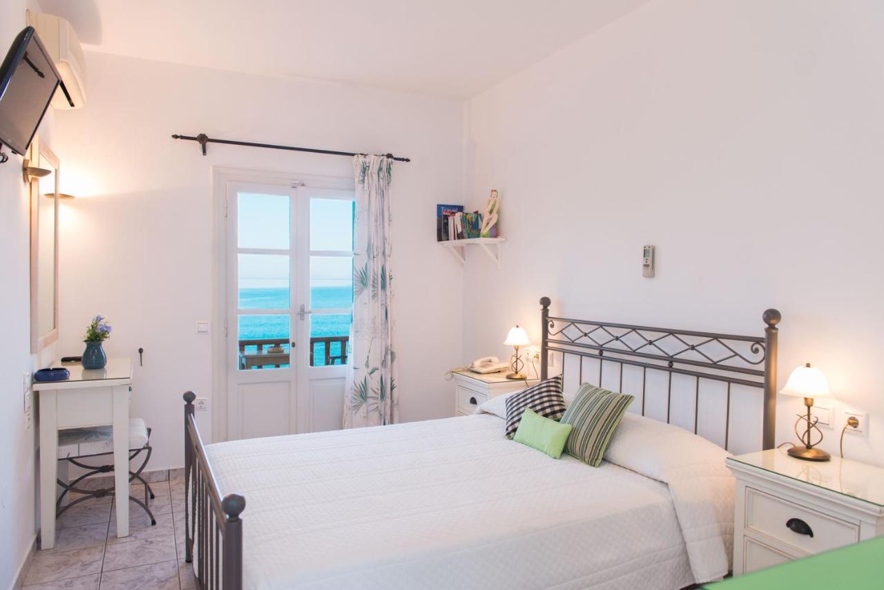 Hotel Efrosini Platis Gialos  Exteriör bild