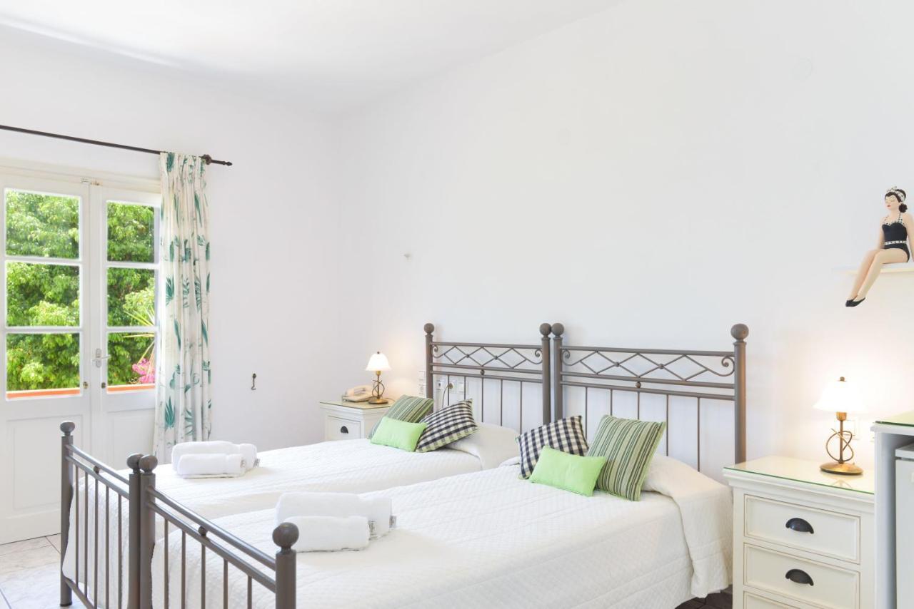 Hotel Efrosini Platis Gialos  Exteriör bild