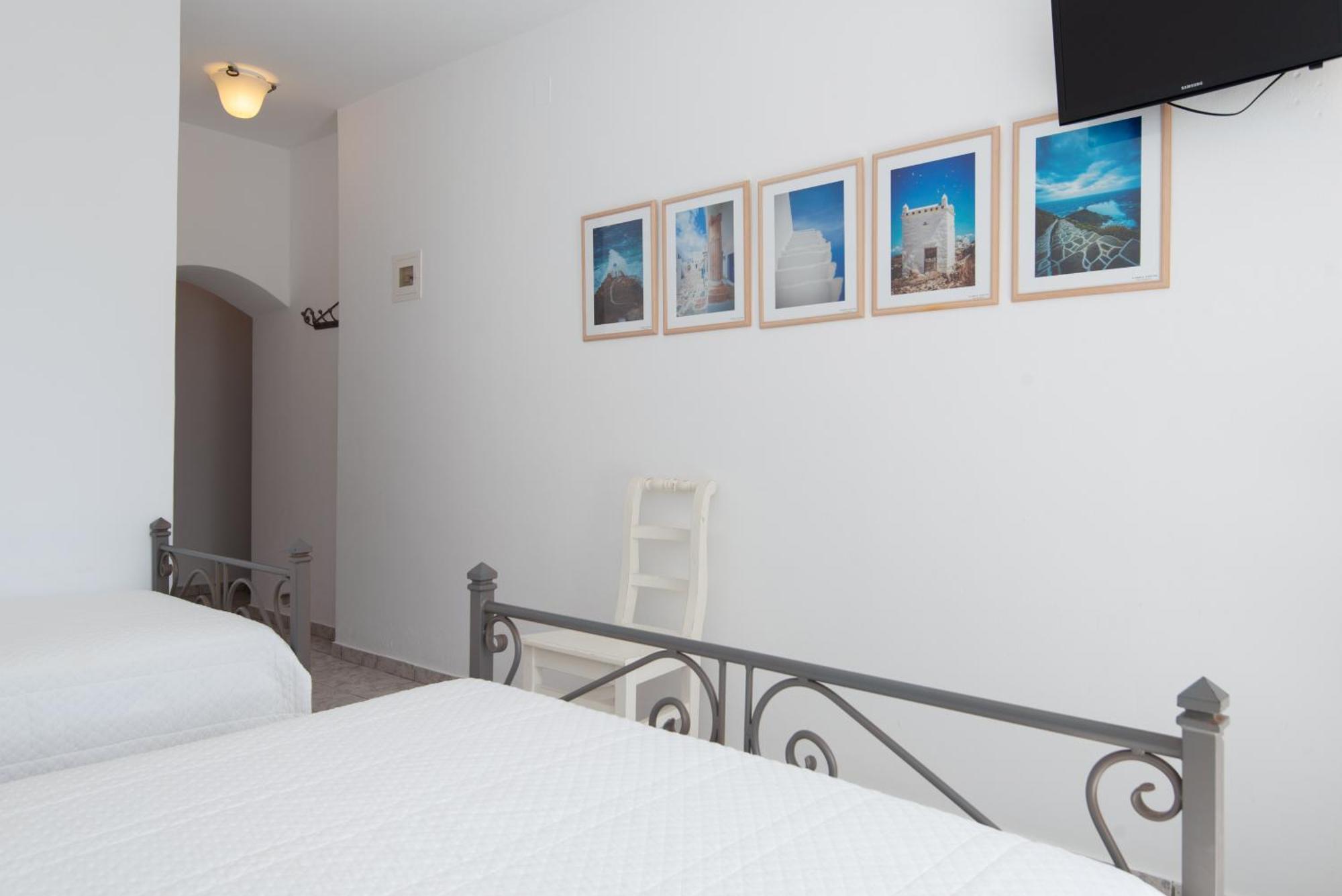 Hotel Efrosini Platis Gialos  Exteriör bild